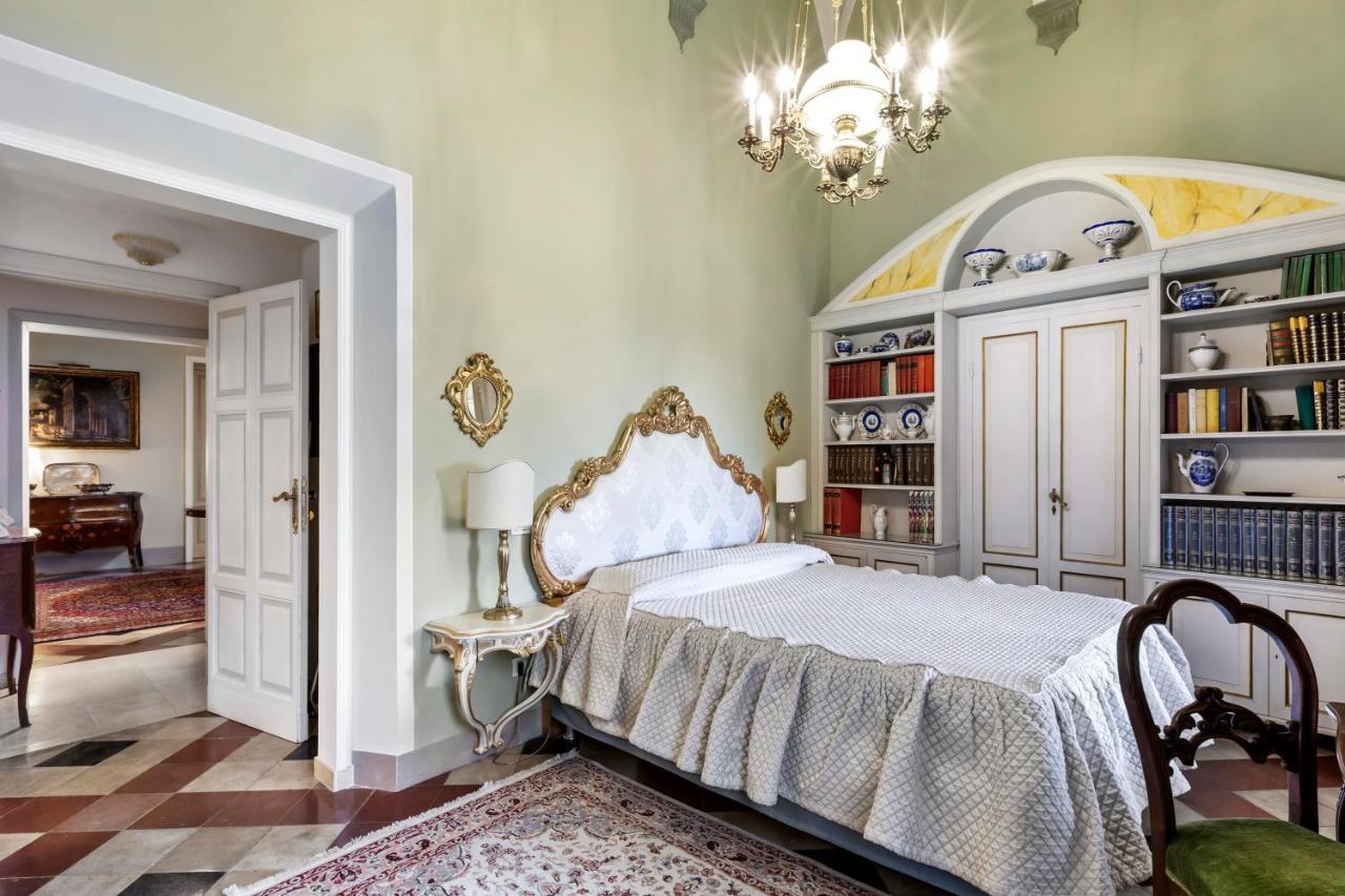לינה וארוחת בוקר סיינה Residenza D'Epoca Palazzo Borghesi מראה חיצוני תמונה